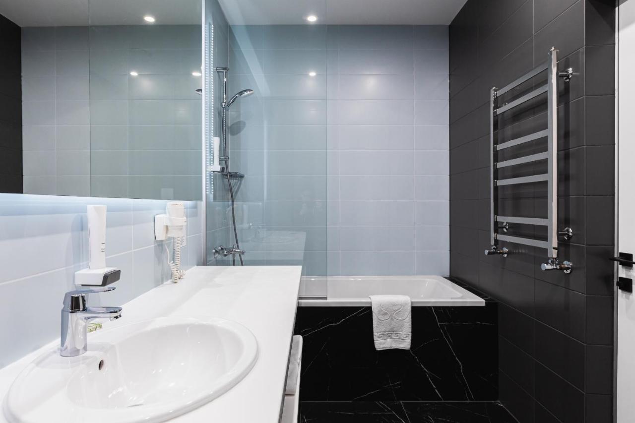 Beskyd Suites Bukovel Bagian luar foto